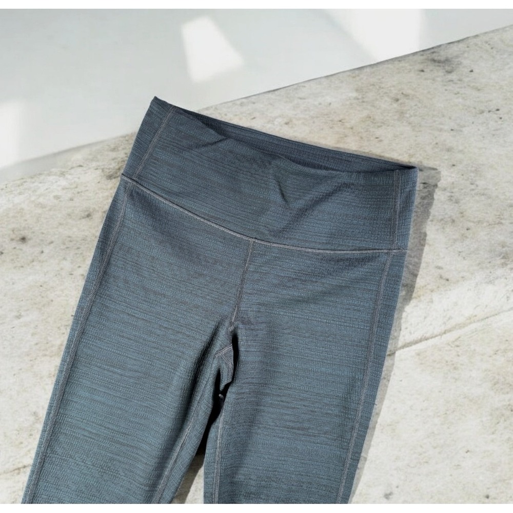 Athleta Leggings Women M High Rise Black Gray Ripple Jacquard Chaturanga Run Yog